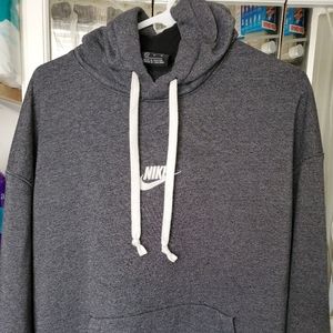 Nike pullover hoodie